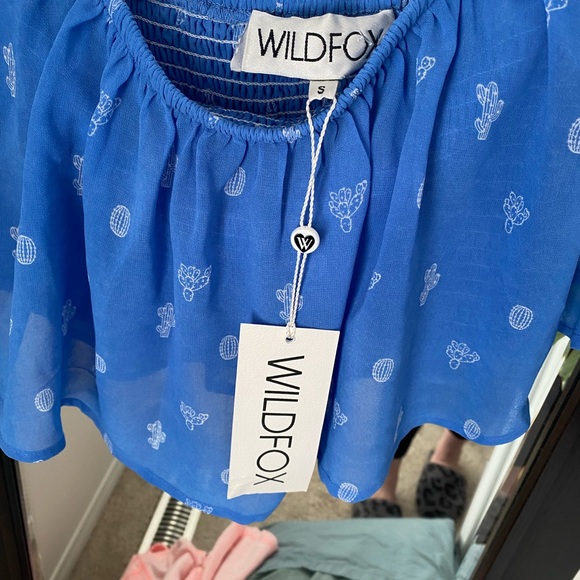 Wildfox off the shoulder crop top - Picture 2 of 8